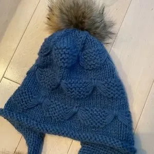 Annabelle | Accessories | Annabelle Real Genuine Racoon Fur  display picture 2